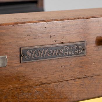 Large format camera, Stölten & Simmonsen Photographic Magazine Malmö, around 1900.