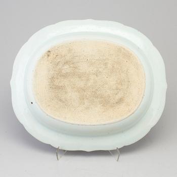 SERVERINGSFAT, Kina, porslin, Qianlong (1736-95) .