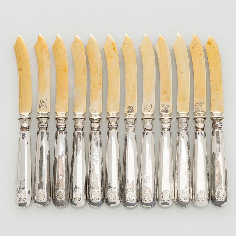 A set of 12 silver fruit knives, Suomen Kultaseppä Oy, Turku 1926.