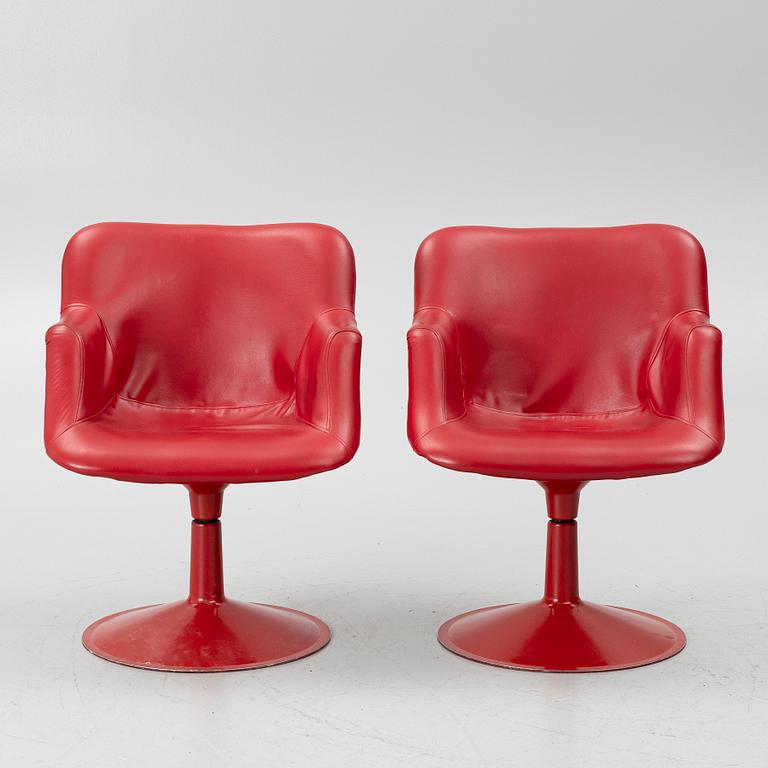 Yrjö Kukkapuro, A pair of armchairs, “Junior”, Haimi, late 1960s.