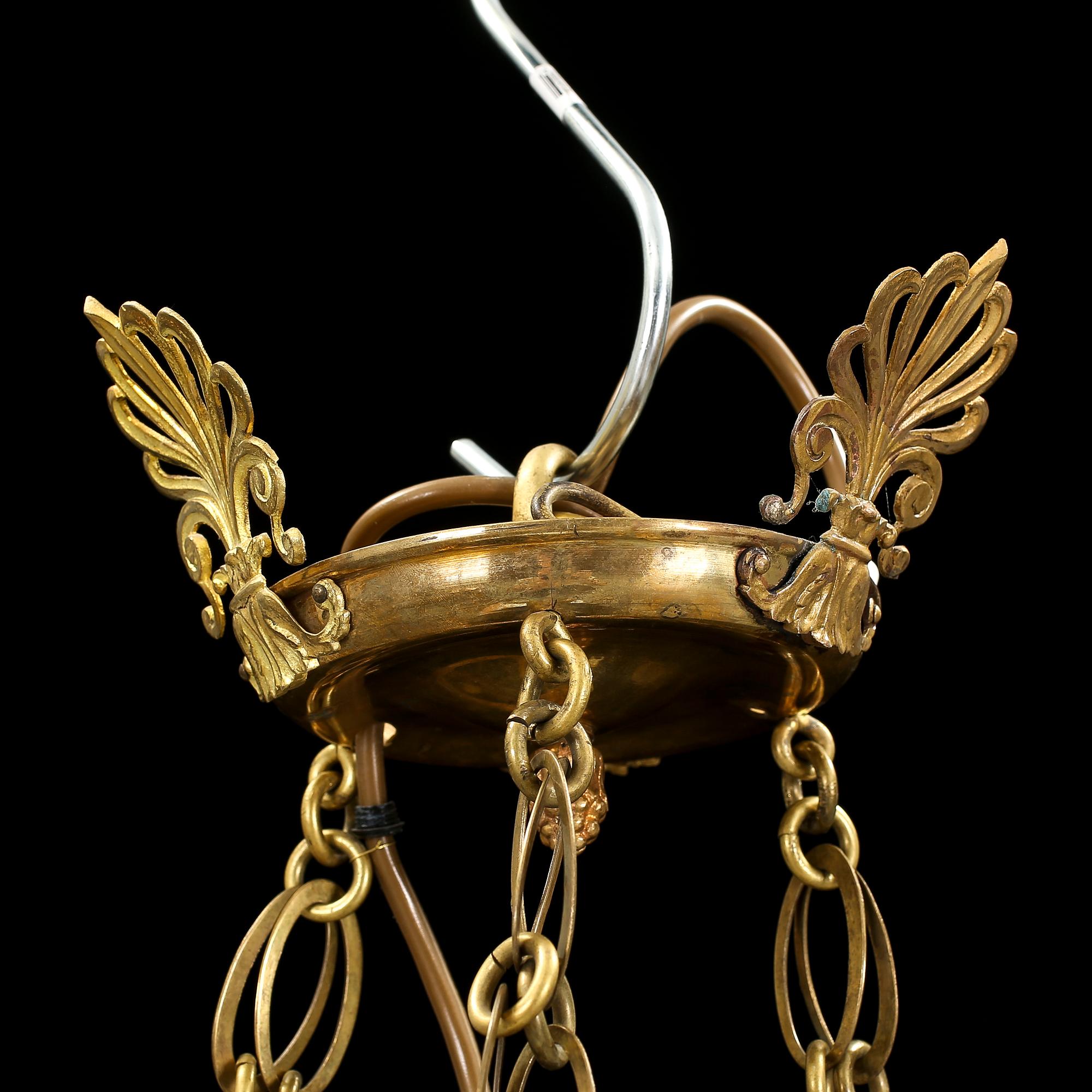 TAKAMPEL, empirestil, 1900-talets första kvartal. Höjd ca 95 cm.
