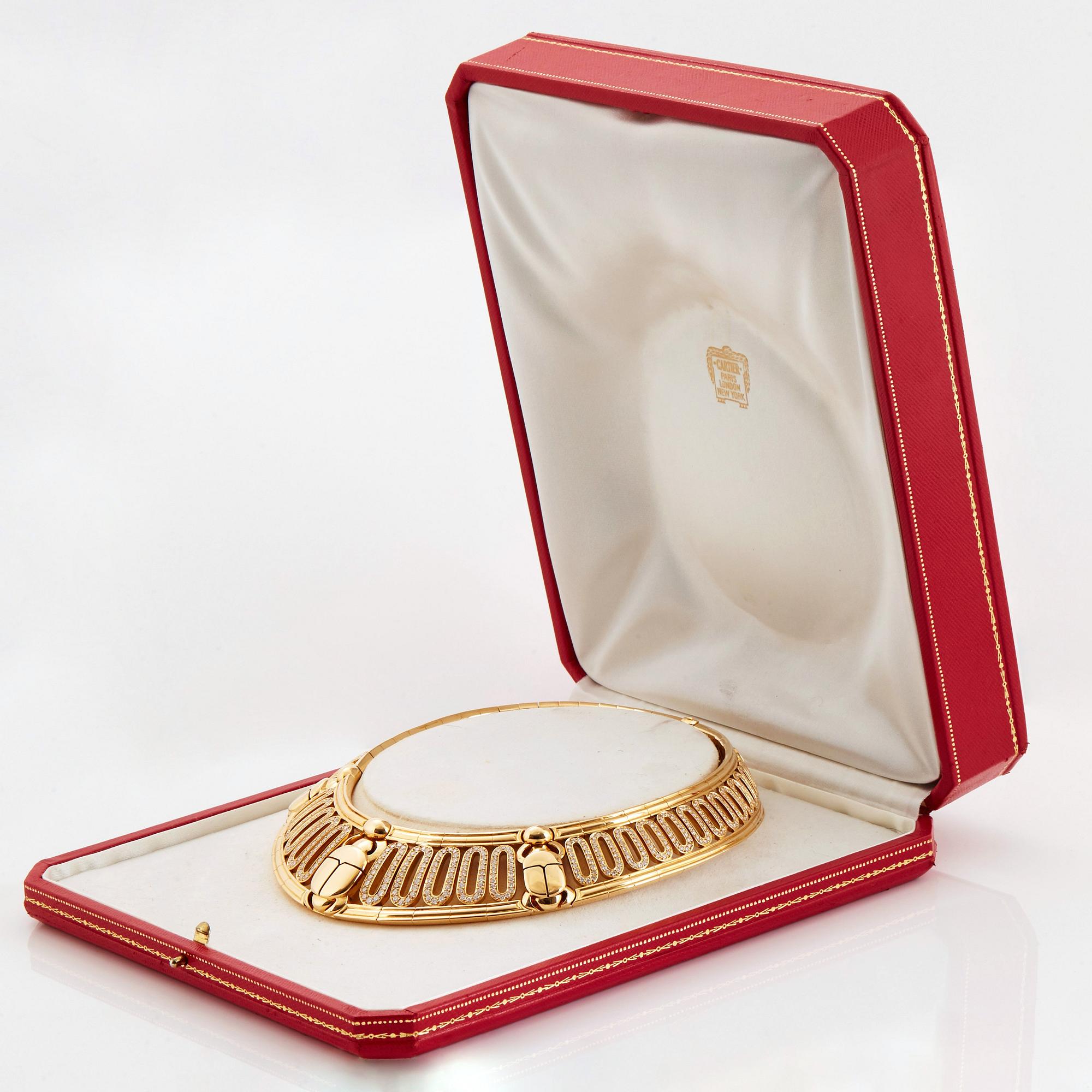Cartier Scarab a necklace. Bukowskis