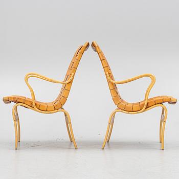 Bruno Mathsson, fåtöljer, ett par, "Eva", Firma Karl Mathsson, Värnamo.