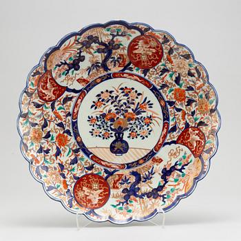 A large Japanese dish, Meiji (1867-1912).