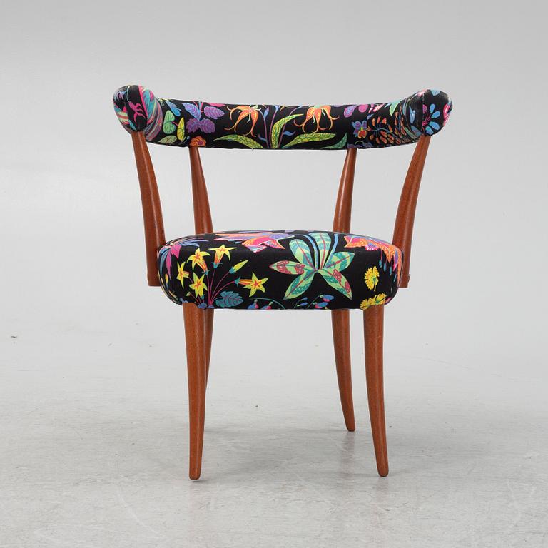 Josef Frank, karmstol, modell 966, Firma Svenskt Tenn.