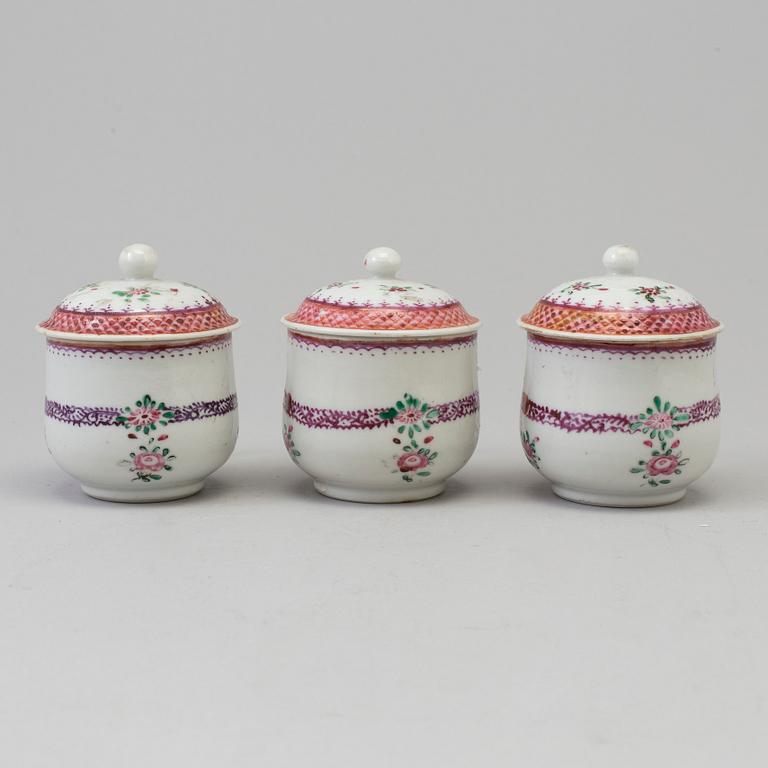 A set of three famille rose custard cups with cover, Qing dynasty, Qianlong (1736-95).