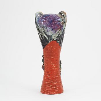 Vas, keramik, Japan, så kallat "Sumida gawa ware", 1900-talets första hälft.