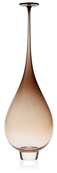 772. A Nils Landberg glass vase, Orrefors.