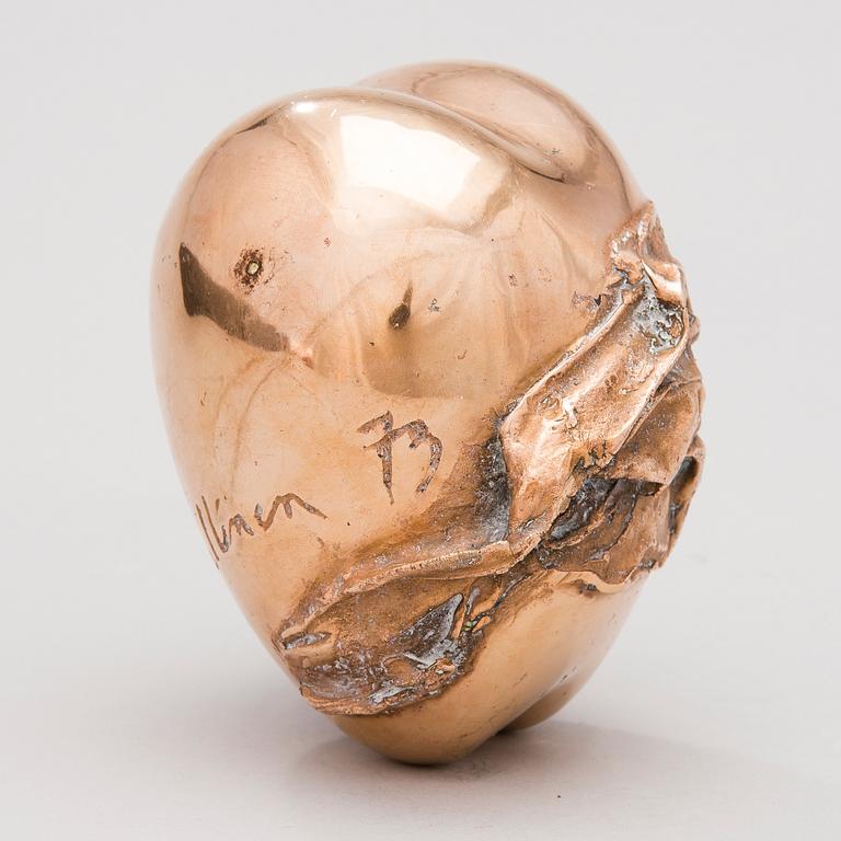 LAILA PULLINEN, MUNAVEISTOS.