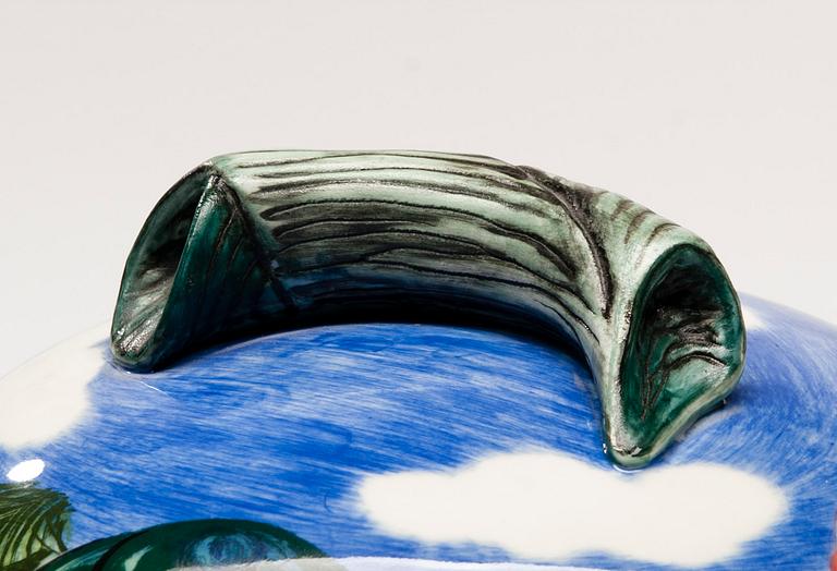 TERRIN MED LOCK, keramik, Dorrit von Fieandt, Hubertus Pro Arte, Arabia 1994.