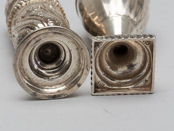 STRÖARE, 2 st, silver bl.a London, England.