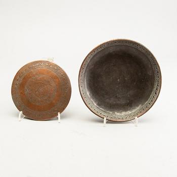 Parti metallkärl, 10 delar, mässing, tenn, kopparlegering. Persien, omkring 1900.