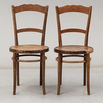 Six Thonet style chairs, second quarter of the 20th century.