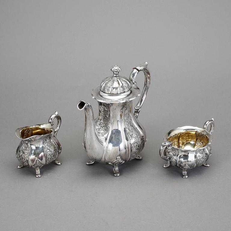 SERVIS, 3 delar, silver, med svenska importstämplar. Vikt ca 1130 g.