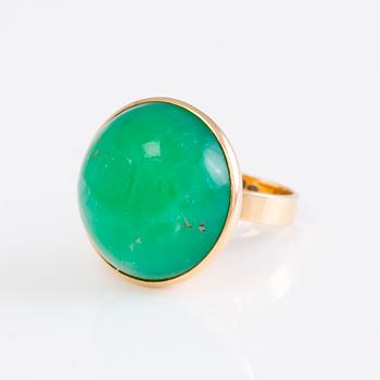 A 14K Mirjam Salminen ring with a chrysoprase from 1967 Helsinki Finland.