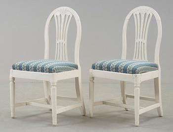 STOLAR, ett par, gustavianska, omkring 1800.