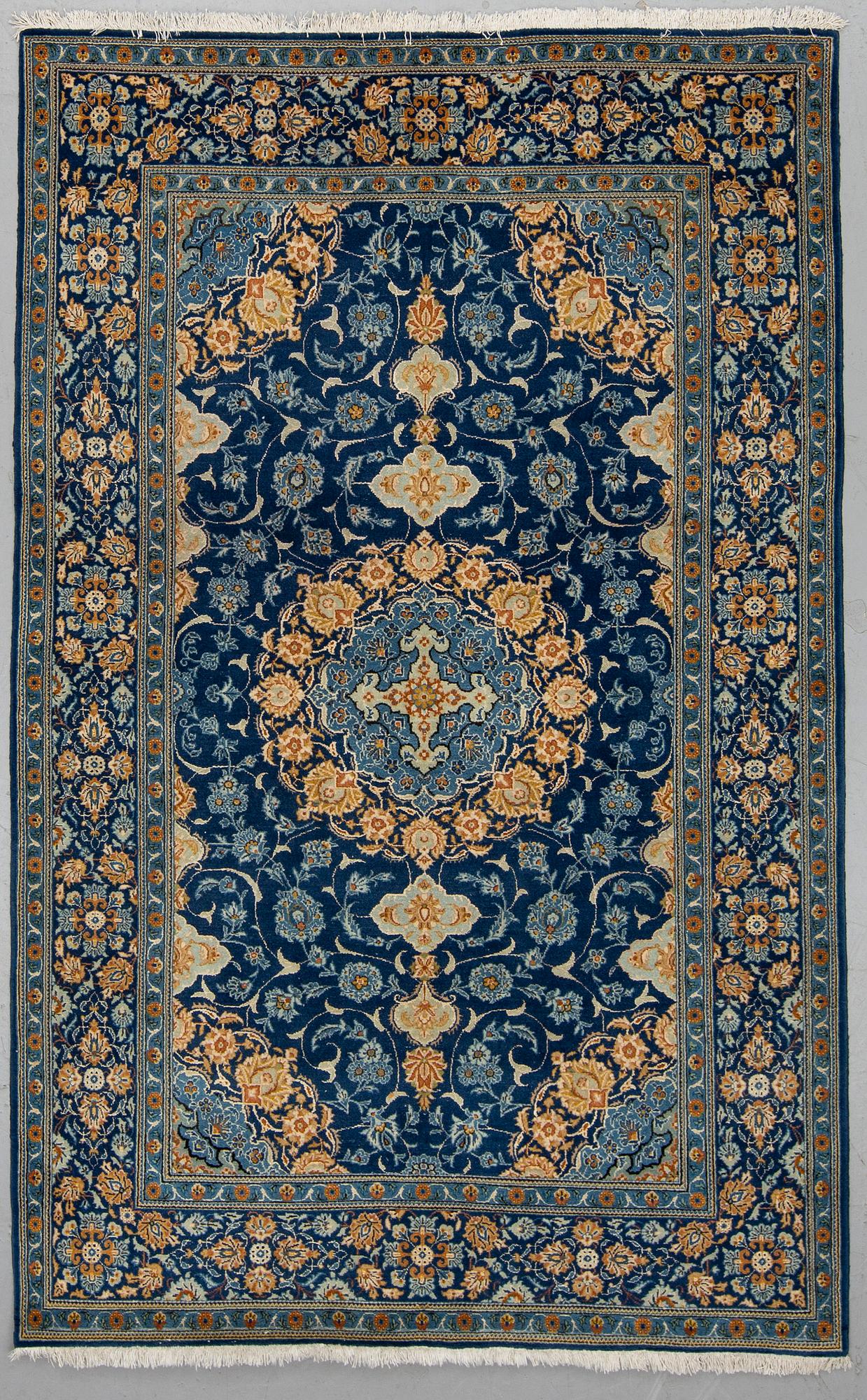 MATTA, Keshan, ca 214 x 134,5 cm.