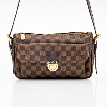 Louis Vuitton, a Damier Ebene 'Ravello GM' bag.