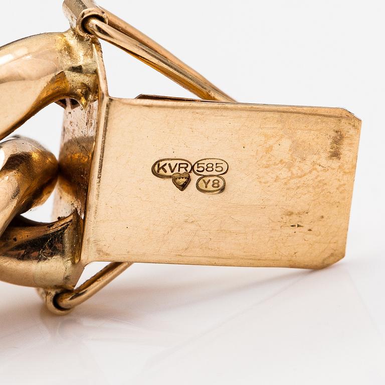A 14K gold necklace. Kari Rosti, Helsinki 2000.