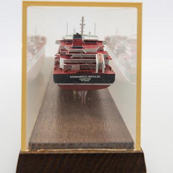 Modellbåt "Stena Weco" Modelbau Conrad sent 1900-tal.