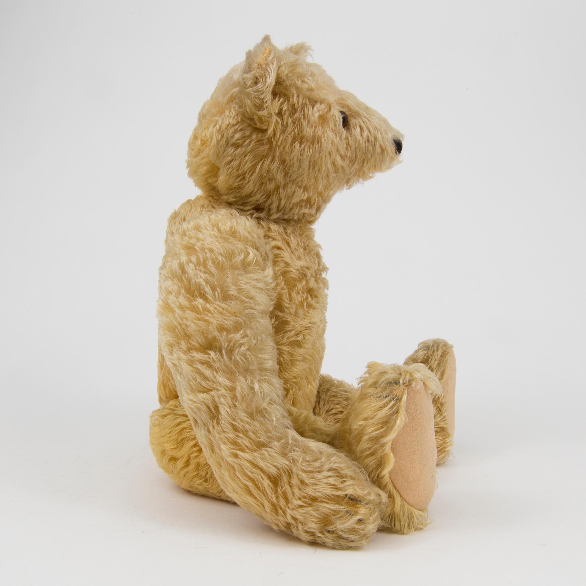 A Steiff teddybear Germany 1930s.