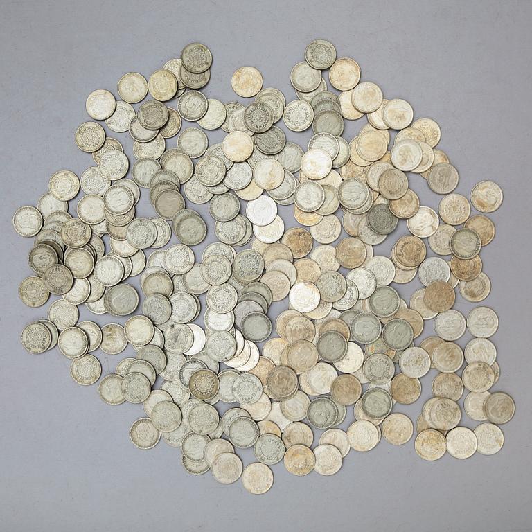 MYNT, enkronor, Gustaf V, 1943/44. Vikt ca 2100 gram.