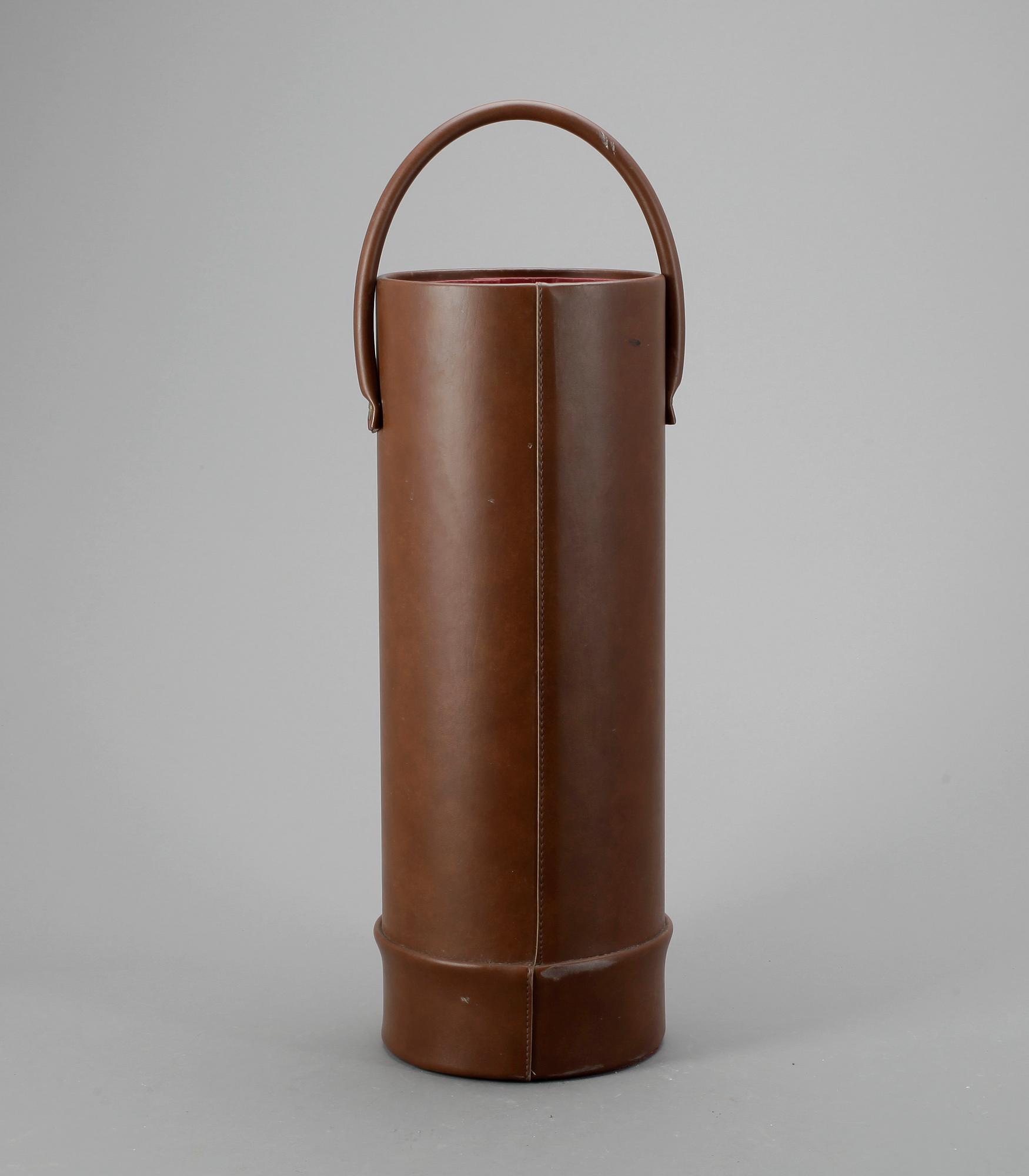 PARAPLYSTÄLL, konstskinn, 1900-talets slut.