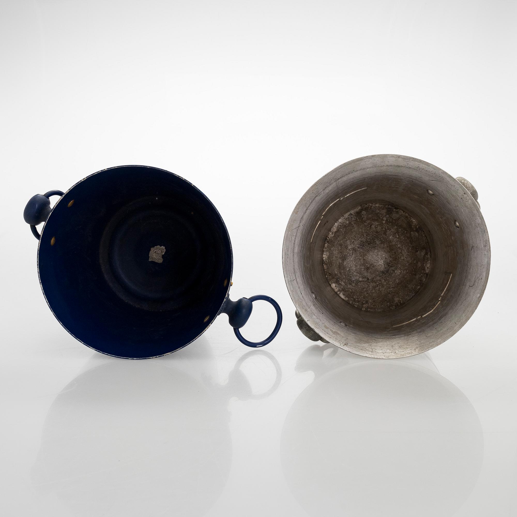 Samppanjajäähdyttimiä, 2 kpl, 1900-luvun loppu.