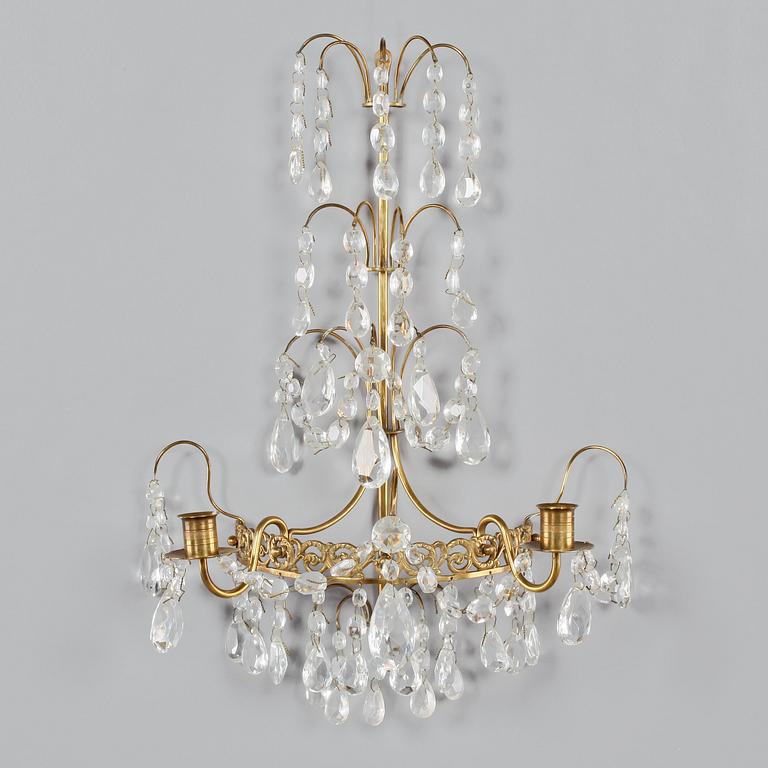 LAMPETTER, ett par, gustaviansk stil, 1900-talets mitt.