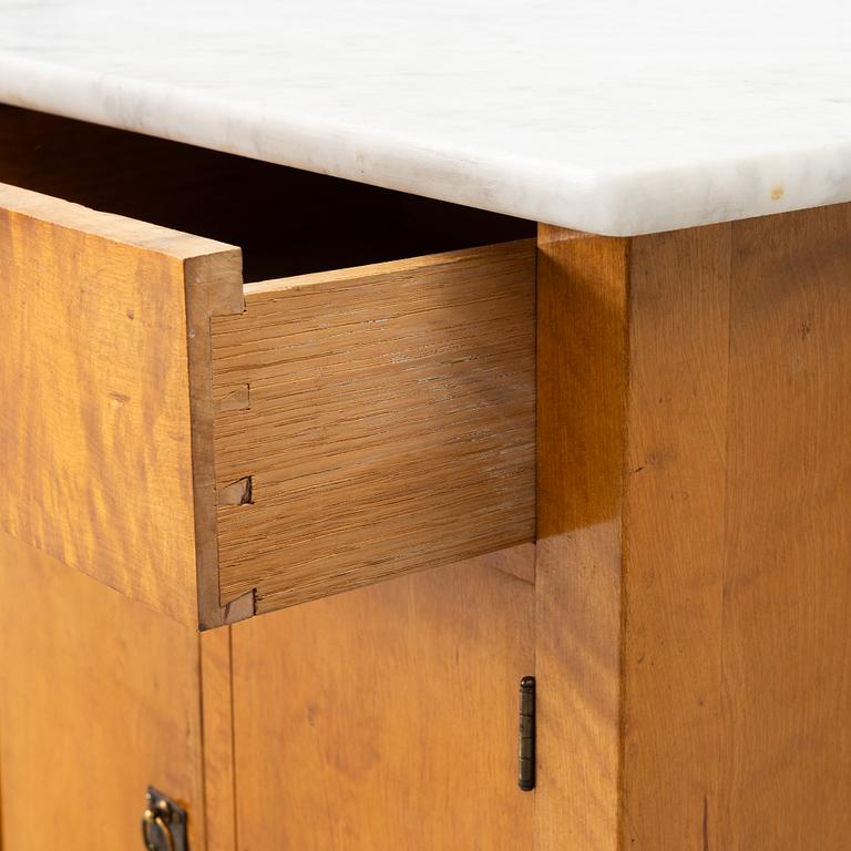 Sängbord, ett par, 1900-talets första hälft.