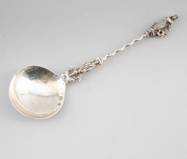 SKED, silver, Nederländerna, möjligen 1800-talets andra hälft. Vikt ca 49 gram.