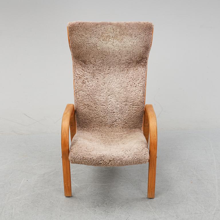 Jan Ekström, a "Gazell" armchair from Conform.
