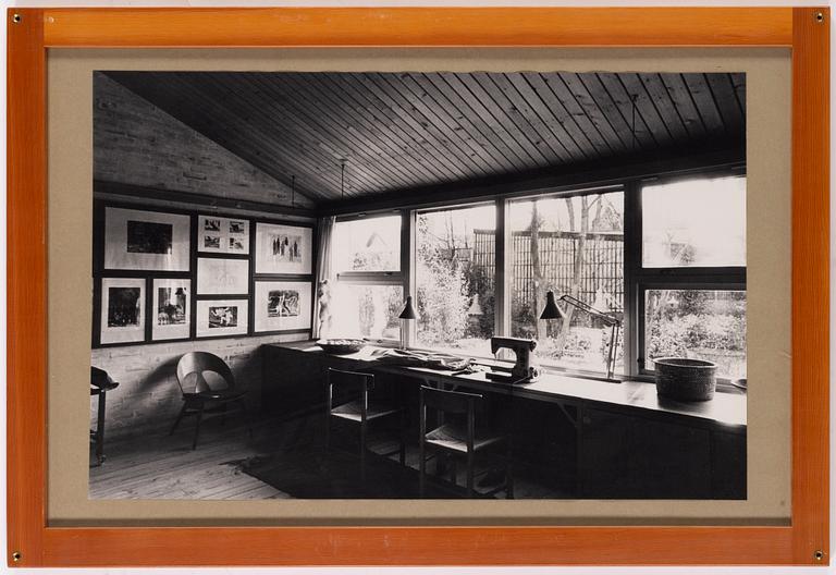 Børge Mogensen, 9 framed photographs depicting Mogensen's house at Soløsevej in Gentofte, Denmark.
