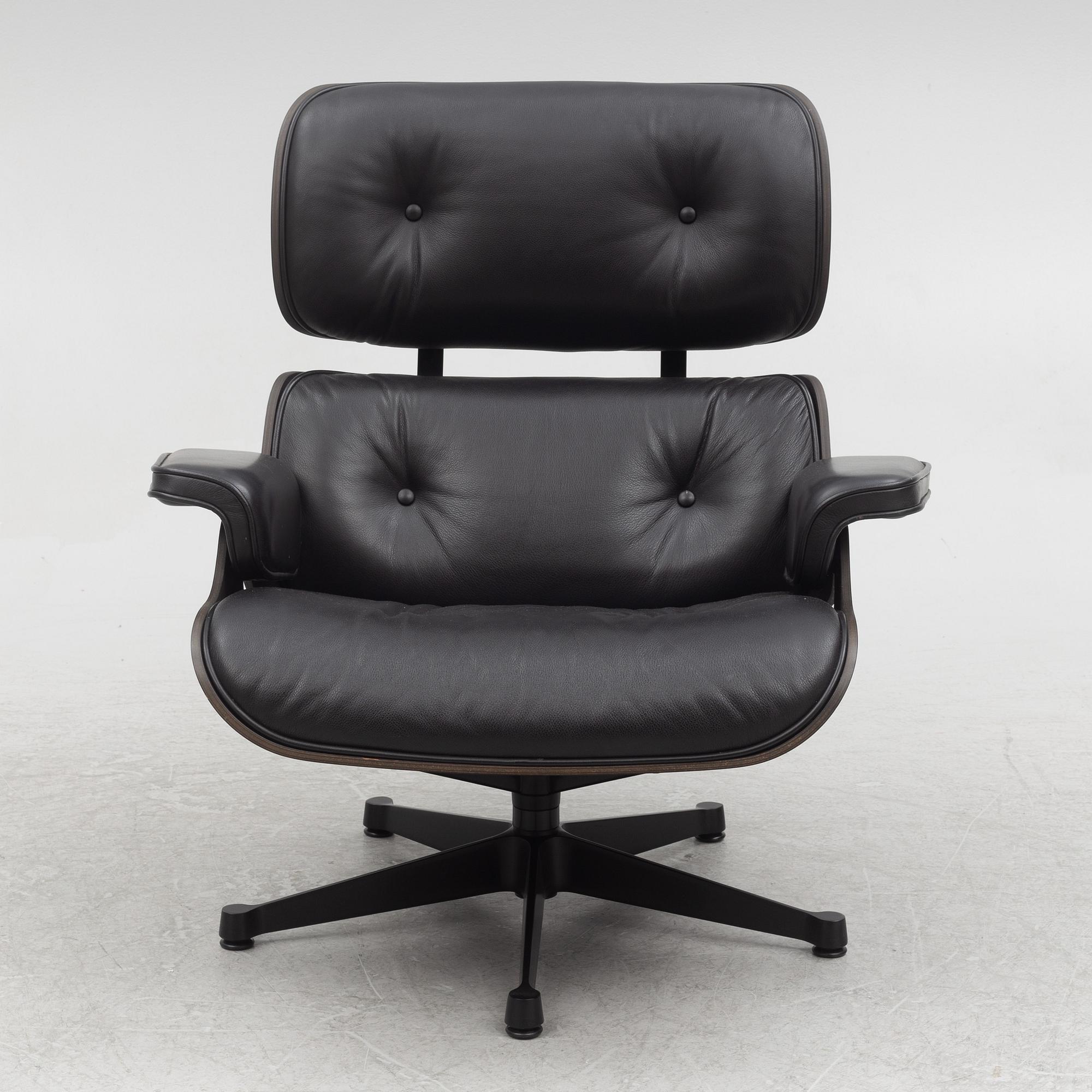 Charles & Ray Eames, an "Eames Lounge Chair" with ottoman, Vitra, 21st century.