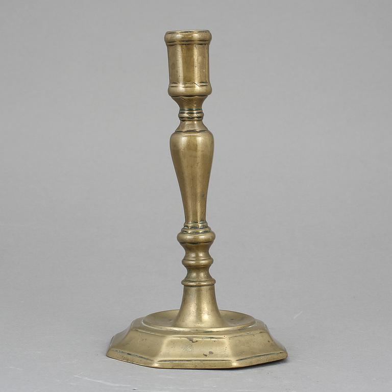 LJUSSTAKE, senbarock, 1700-tal.