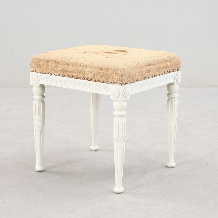 TABURETT, gustaviansk.