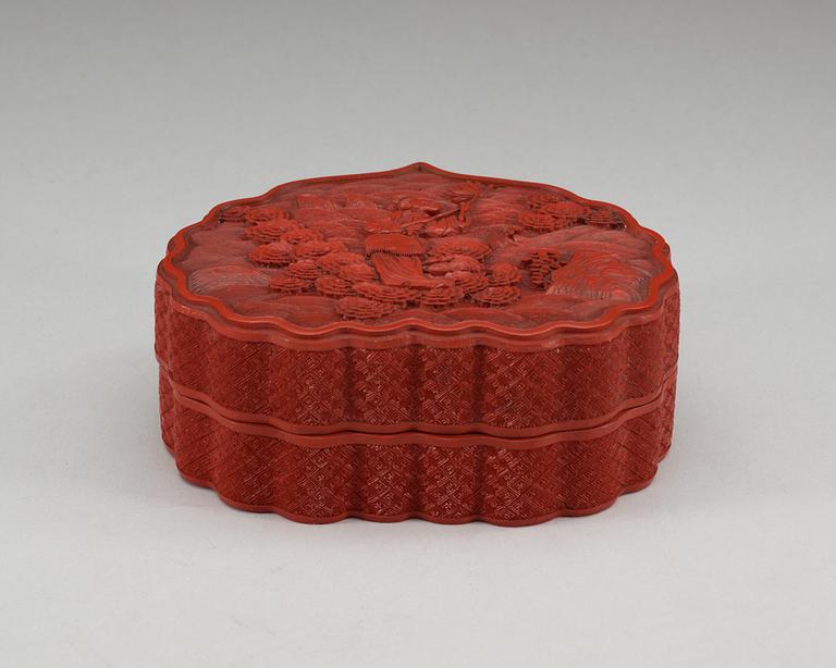 A red lacquer box with cover, Qing dynasty, presumably Qianlong (1736-95).
