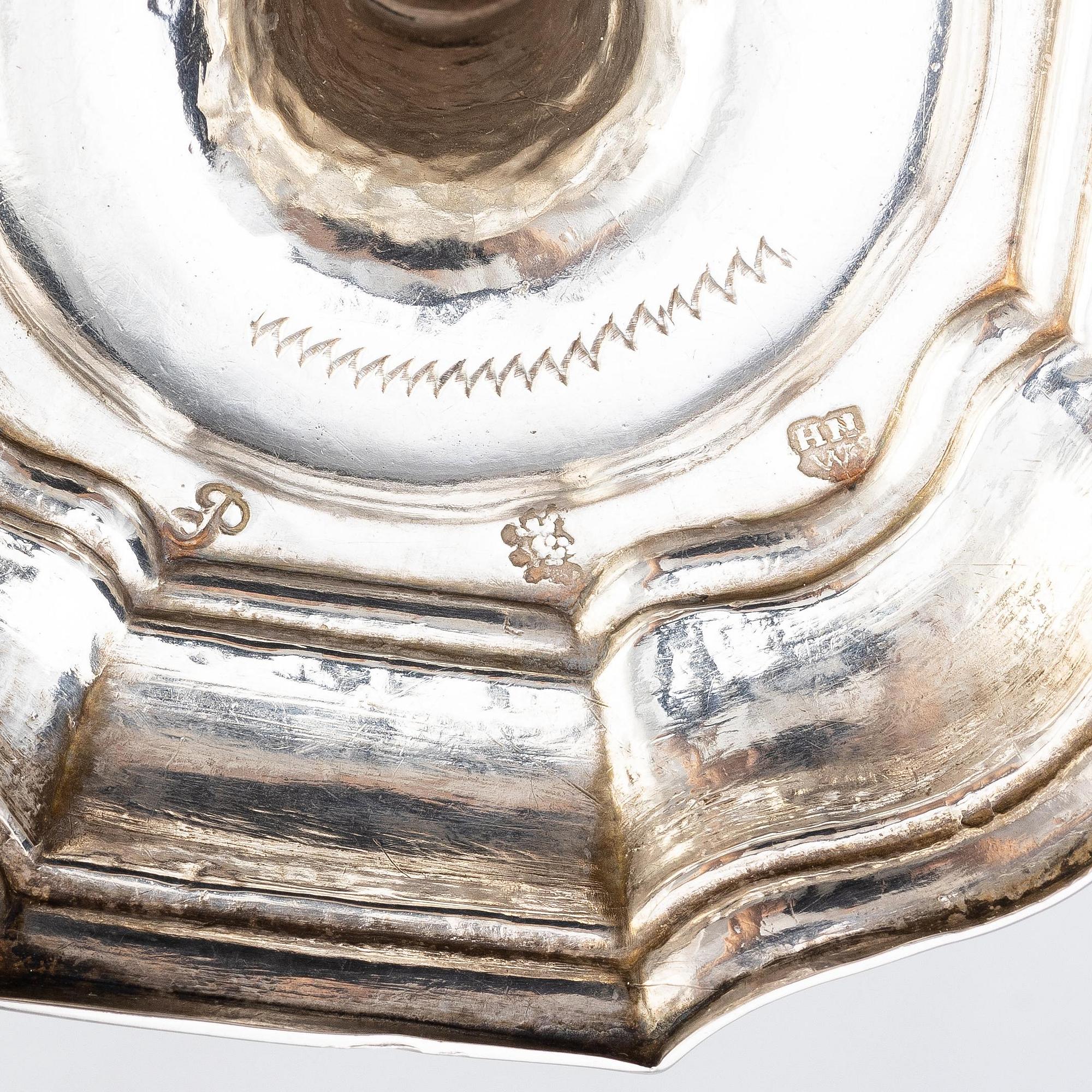 Hans Eriksson Nordwall, ljusstakar, ett par, silver, Stockholm 1727. Senbarock.