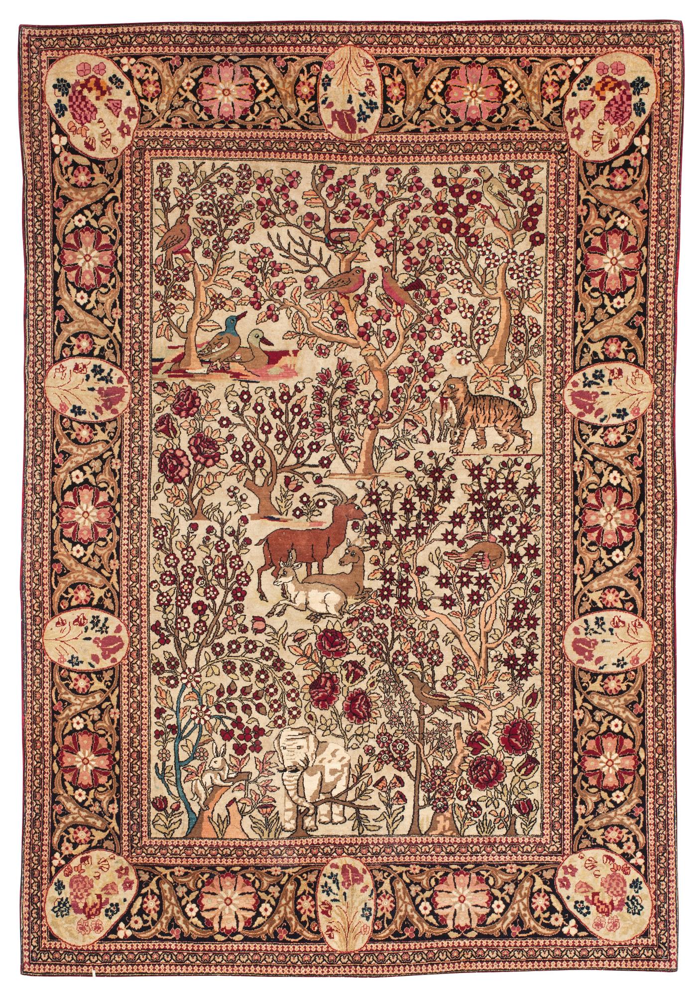 SEMI-ANTIQUE ESFAHAN FIGURAL. 196,5 x 137 cm.