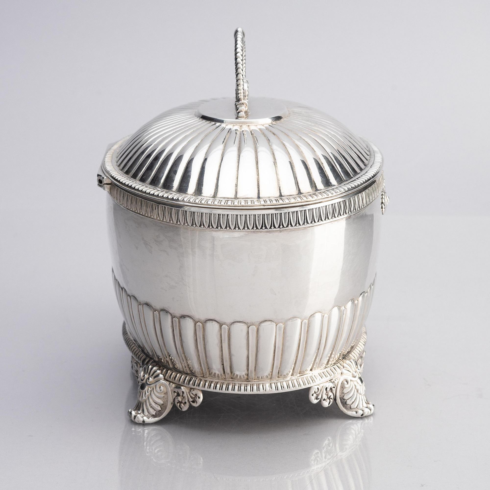 A Swedish 19th century silver sugar-casket, mark of Adolf Zethelius, Stockholm 1828.