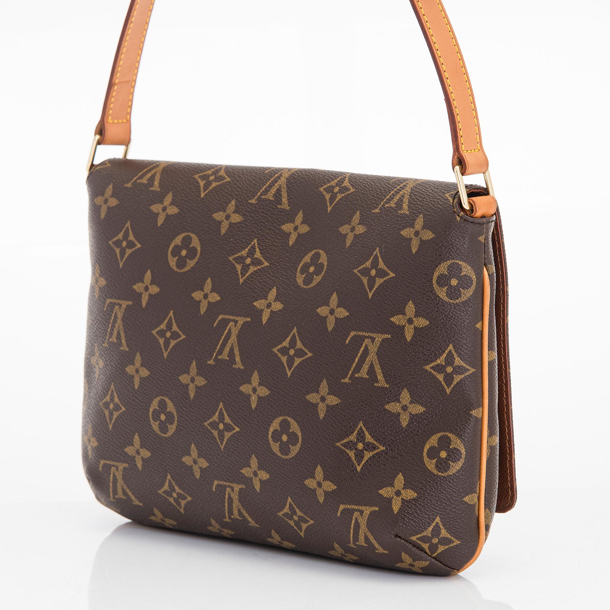 Louis Vuitton, a 'Musette Tango' bag.
