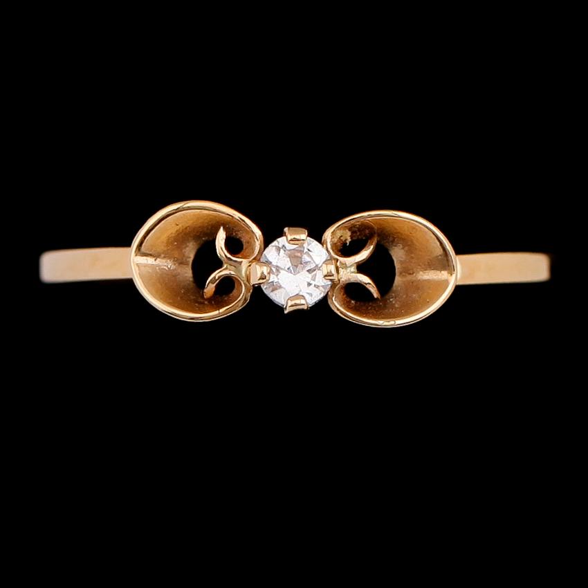 RINGAR, 6 st, 18 k guld med olika stenar. Total vikt ca 5 gram.