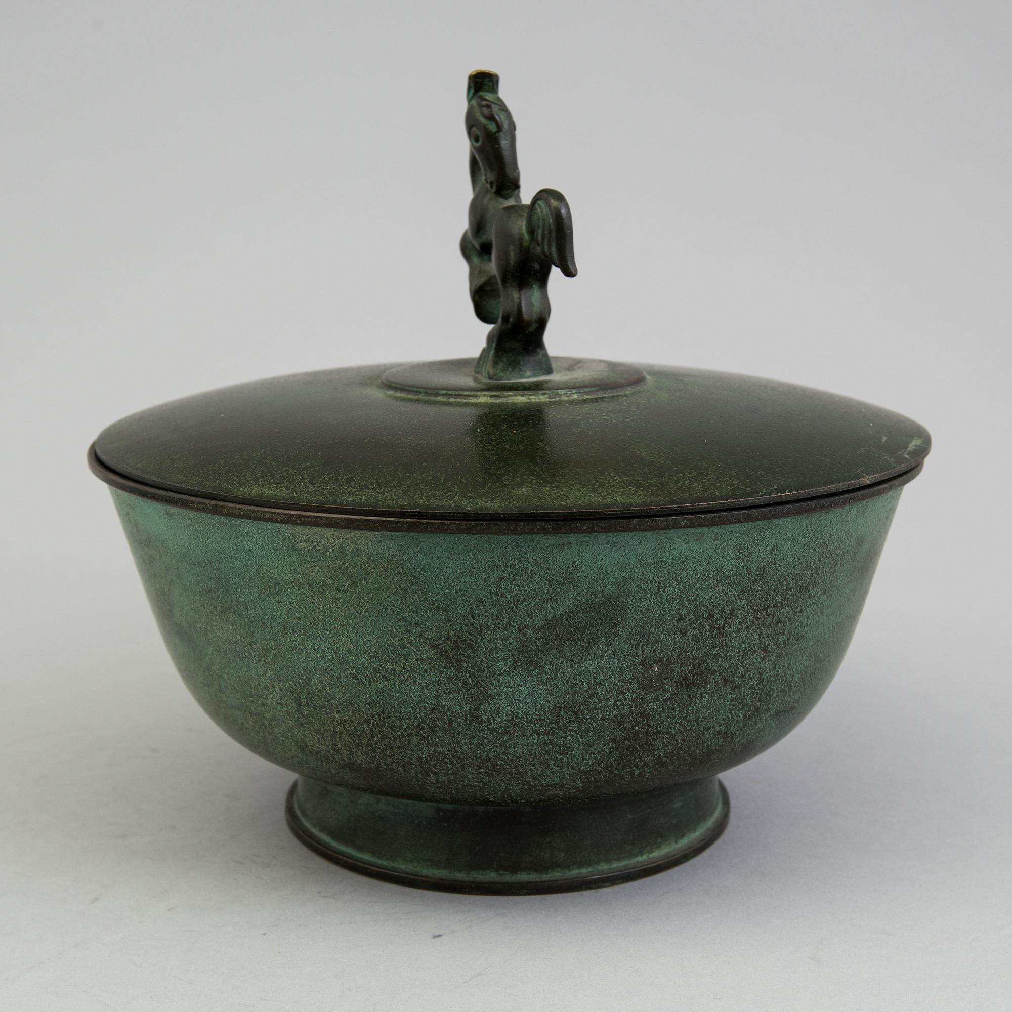 A lidded bronze bowl from Ystad Brons, 1920's/30's.