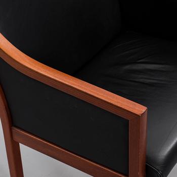 KARMSTOLAR, ett par, formgivna av Karl-Erik Ekselius, JOC Möbler, Vetlanda, 1980-tal.