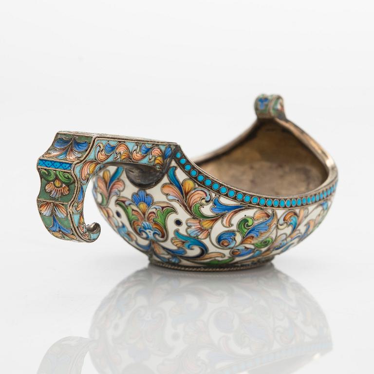 Khlebnikov, a silver-gilt and cloisonné enamel kovsh, Moscow 1908-1917.