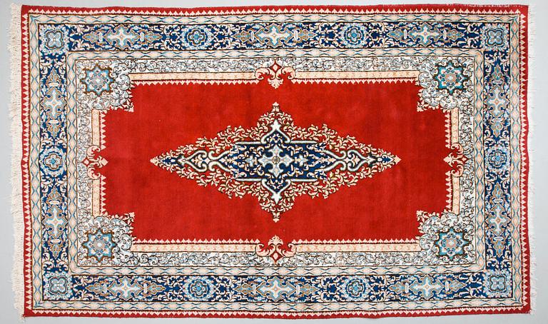 MATTA, kirman, 241x147 cm.