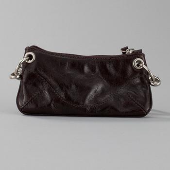 VÄSKA, "wristlet", Coccinelle.