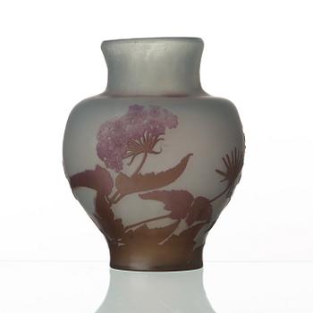 Emile Gallé, An Emile Gallé Art Nouveau cameo glass vase, Nancy, France.