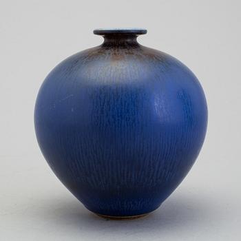 BERNDT FRIBERG, vas av stengods, Gustavsberg 1968.