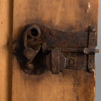 A painted pine cabinet from Ångermanland, 18th Century.